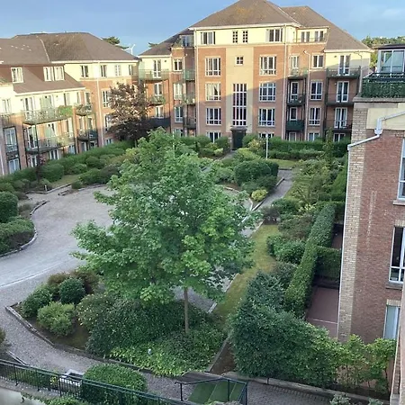 Hotel Linden Square *