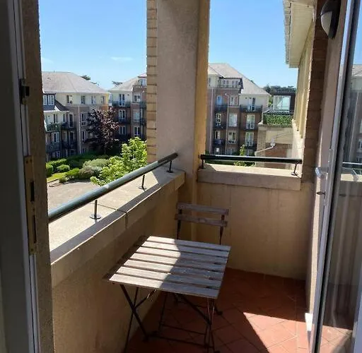 Hotel Linden Square *