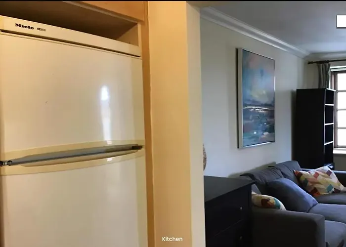 Отель Linden Square Дублин